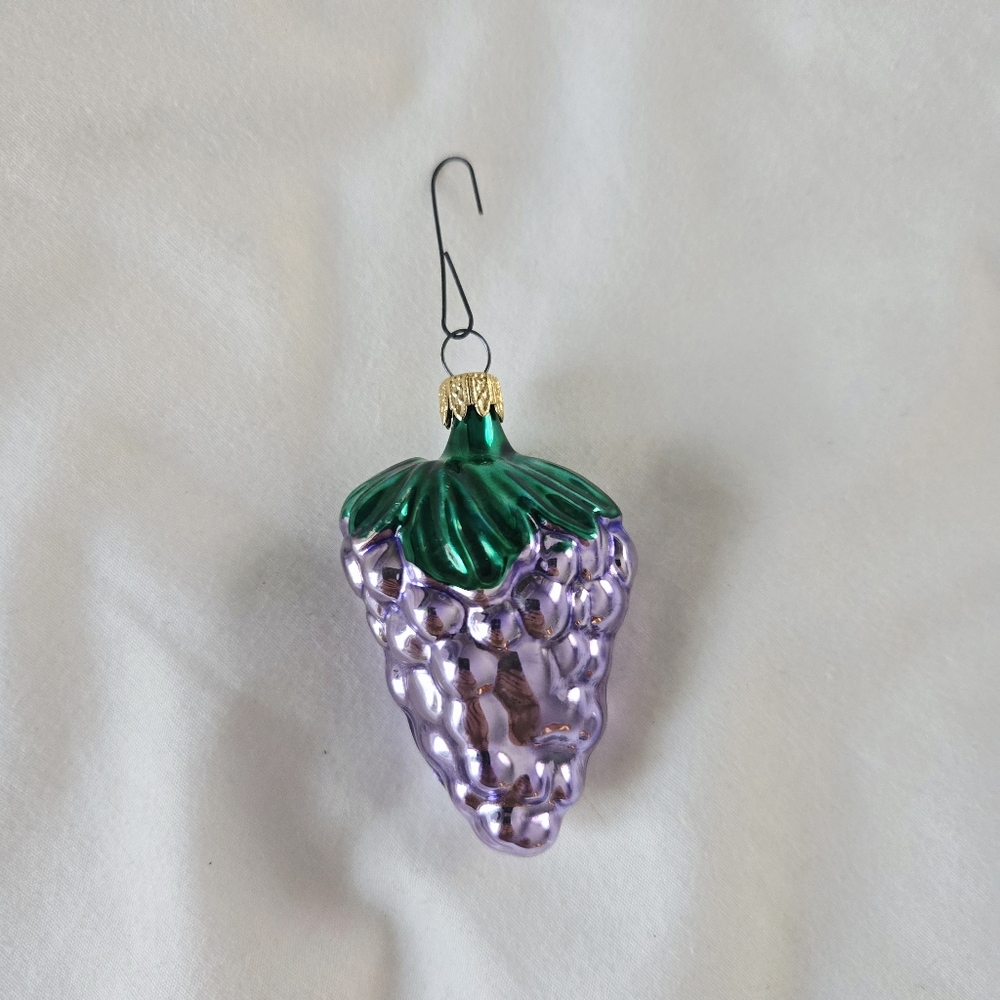 Vintage Grapes Christmas Holiday Tree Ornament